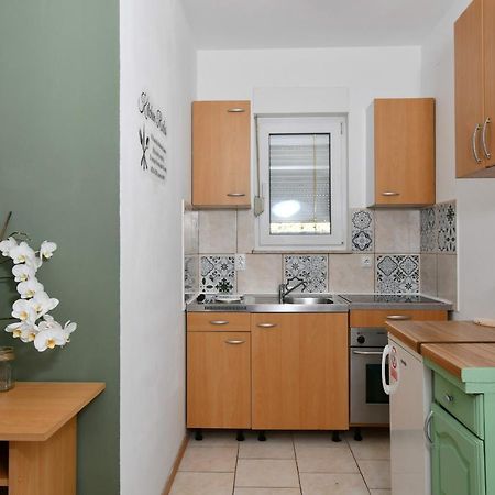 Apartments Novotny Banjol Ngoại thất bức ảnh