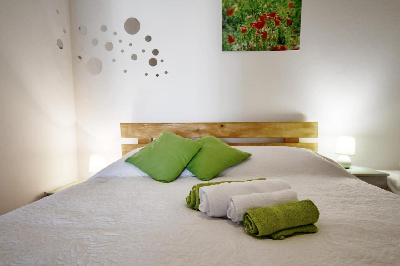 Apartments Novotny Banjol Ngoại thất bức ảnh