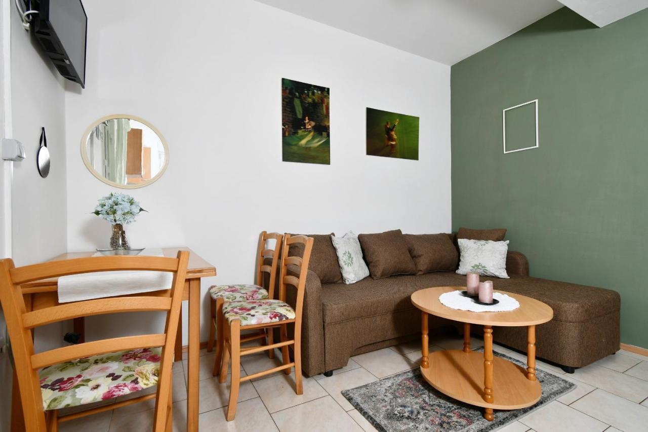 Apartments Novotny Banjol Ngoại thất bức ảnh