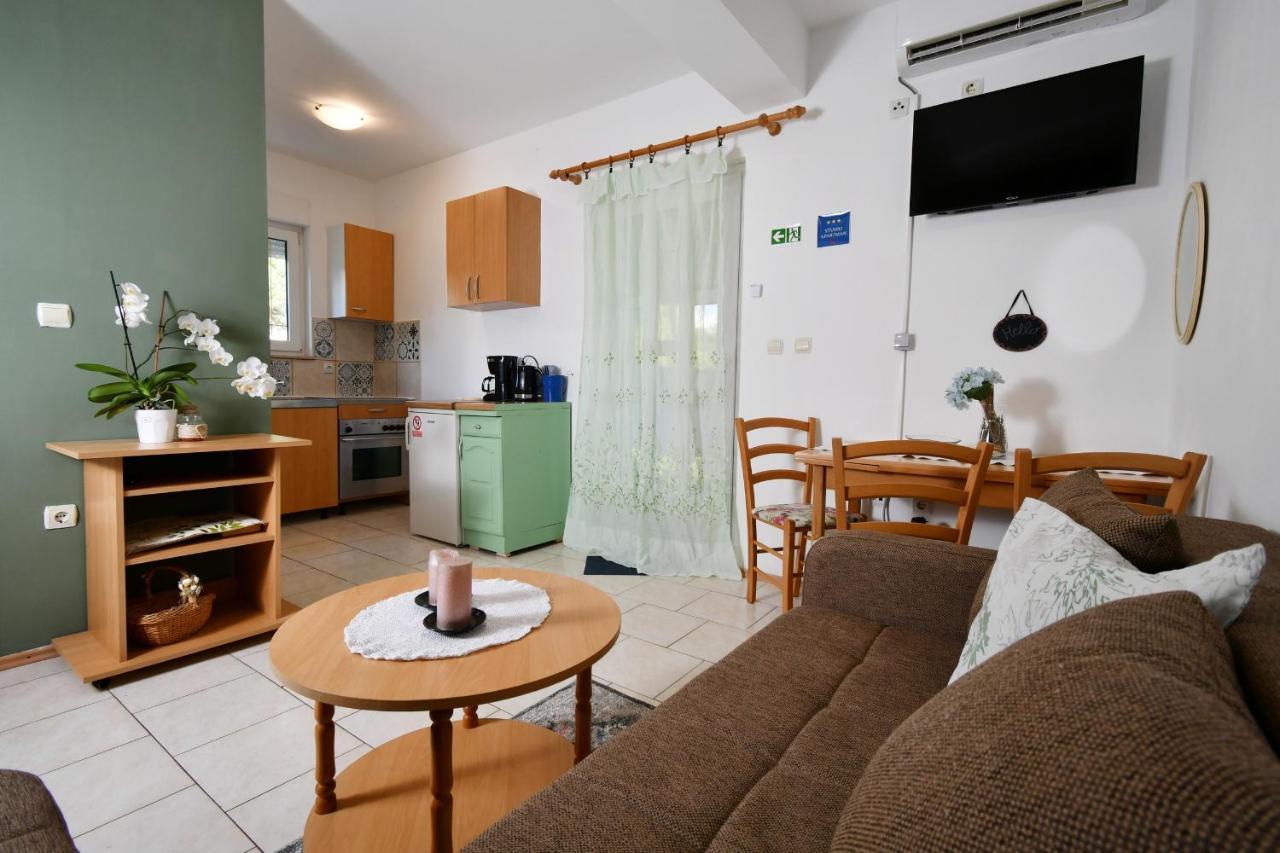 Apartments Novotny Banjol Ngoại thất bức ảnh